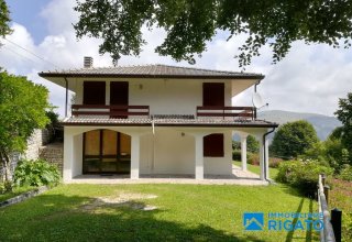Casa indipendente in vendita a Solagna
