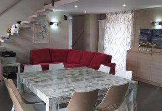 Appartamento in vendita a Portici in Via Emanuele Gianturco, 14
