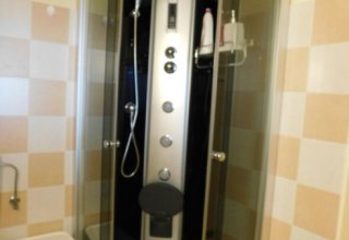 Casa indipendente in vendita a Borso del Grappa in Strada Generale Giardino, 1