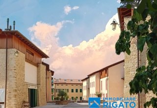 Appartamento in vendita a Asolo in Via San Caterina, 1