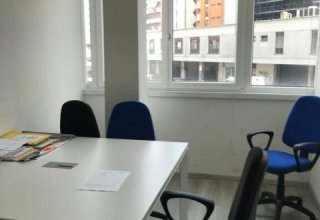 Ufficio in affitto a Roma in Via Edoardo d'Onofrio, 1