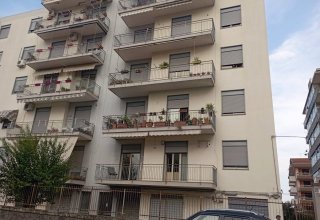 Appartamento in vendita a Acireale in Via Giovanni Pascoli, 3