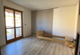 Appartamento in vendita a Verzuolo in Via Gualtieri, 1