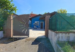 Casa indipendente in vendita a Terracina in Traversa 35 Sinistra Golfo Odissea, 1