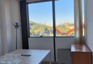 Ufficio in affitto a Roma in Viale Citt&agrave; d'Europa, 1