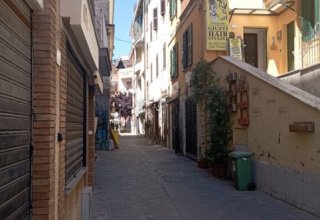Appartamento in vendita a Nettuno in Piazza del Mercato, 1