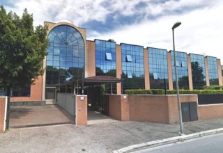 Ufficio in affitto a Roma in Via di Grotta Perfetta, 637