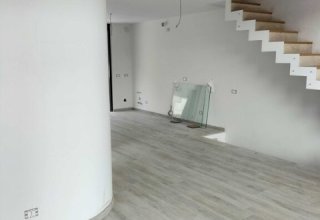 Villa in vendita a Vimercate in Via Luigi Cadorna, 1