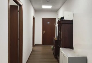 Ufficio in affitto a Roma in Via Santa Croce in Gerusalemme, 109