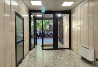 Ufficio in affitto a Roma in Via Santa Croce in Gerusalemme, 109