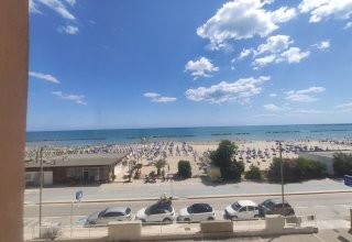 Appartamento in vendita a Civitanova Marche in Viale Quattro Novembre, 44