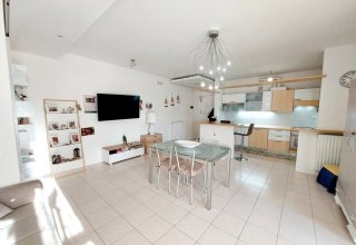 Appartamento in vendita a Bassano del Grappa in Via G. Cogo, 89