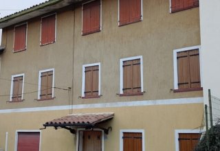 Casa indipendente in vendita a Cavaso del Tomba