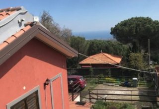 Villa in vendita a Zafferana Etnea in Via Feudo Manganelli, 1