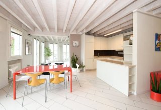 Appartamento in vendita a Lonato del Garda in Via Zambelli, 1