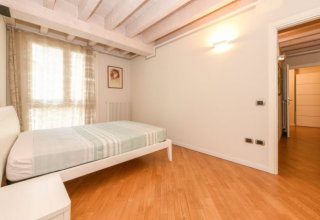 Appartamento in vendita a Lonato del Garda in Via Zambelli, 1