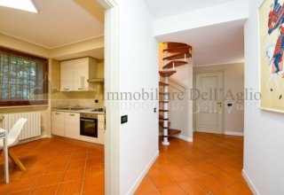 Attico / Mansarda in affitto a Sal&ograve; in Via Carla Mortari, 22