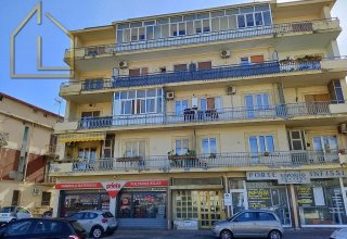 Appartamento in vendita a Catanzaro in Viale Emilia, 6