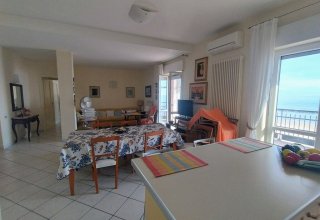 Attico / Mansarda in vendita a Civitanova Marche in Via Regina Margherita, 1