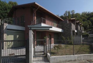 Villini a schiera in vendita a Como in Via alla Zocca, 1