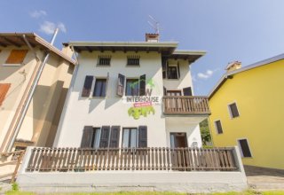 in vendita a Maniago in Via Jacopo Ortis