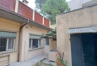 Casa indipendente in vendita a Fano in Viale Vittorio Veneto, 44