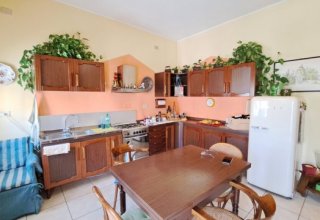 Appartamento in vendita a Pesaro in Via Arcangelo Corelli, 24