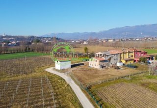  in vendita a Cordignano in Strada dei perin