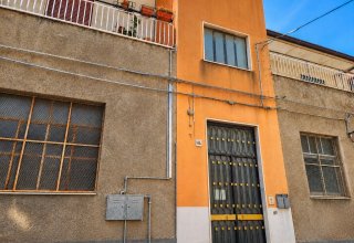 Appartamento in vendita a Catania in Via delle Gemme, 145