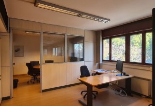 Ufficio in affitto a Roma in Via Monte Urano, 1
