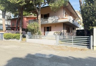 Villini a schiera in vendita a Cervia in Traversa XII Pineta, 7