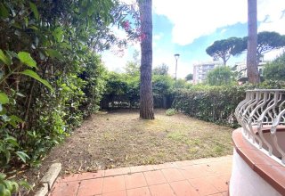 Appartamento in vendita a Cervia in Piazzale Genova, 4