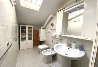 Appartamento in vendita a Ravenna in Via Longiano, 56