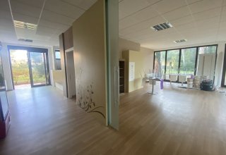 Albergo in vendita a Cervia in Viale Matteotti, 205