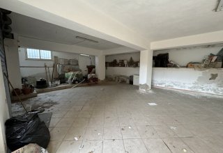 Magazzino in vendita a Scaletta Zanclea in Corso Sicilia, 5
