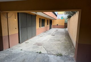 Magazzino in vendita a Scaletta Zanclea in Corso Sicilia, 5