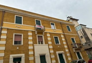 Appartamento in vendita a Messina in Via Lenzi, 1