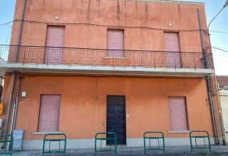 Palazzo in vendita a Venetico in Via Nazionale, 1