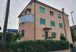 Appartamento in vendita a Padova in Via Lucindo Faggin, 47