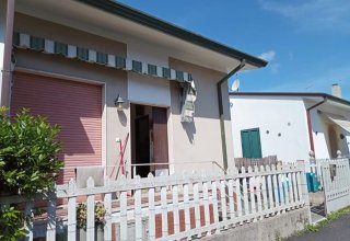 Villini a schiera in vendita a Viareggio in Via Giuseppe Pardini, 44