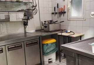 Albergo in vendita a Aci Castello in Via Fornace, 1