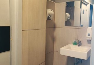 Albergo in vendita a Aci Castello in Via Fornace, 1