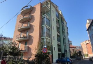Appartamento in vendita a Asti in Via B. Viale, 21
