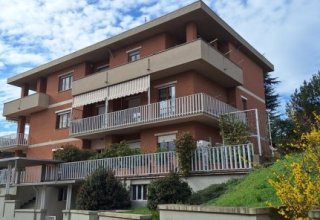 Attico / Mansarda in vendita a Asti in Via Giovanni Auna, 8