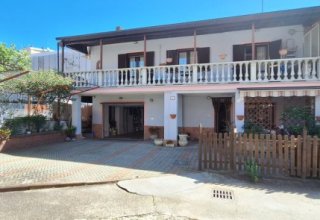 Casa indipendente in vendita a Asti in Corso Savona, 228