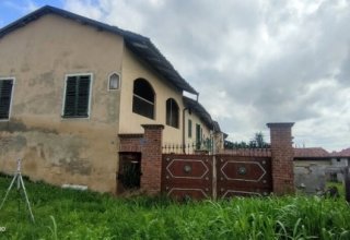 Rustico / Casale in vendita a Tonco in Via Garibaldi, 58