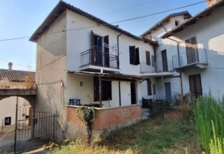 Casa indipendente in vendita a San Marzano Oliveto in Via Umberto I', 70