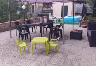 Appartamento in vendita a Pimonte in Via Resicco, 1