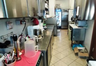 Negozio in vendita a Pistoia