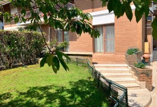 Villa in vendita a Latina in Via Milano, 1
